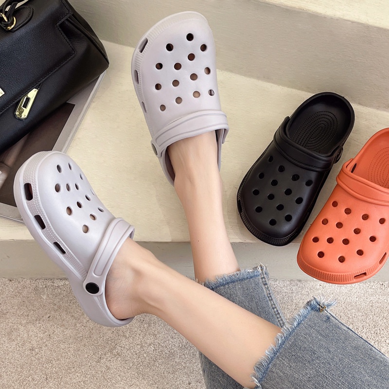 Dép sandal Thể Thao Mùa Hè Thoáng Khí Đế Bằng Có Lỗ Hở Cho Nữ