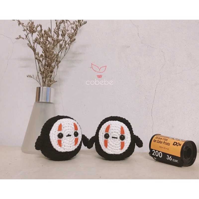 Móc khoá Vô diện ú nu bằng len handmade siêu đáng yêu