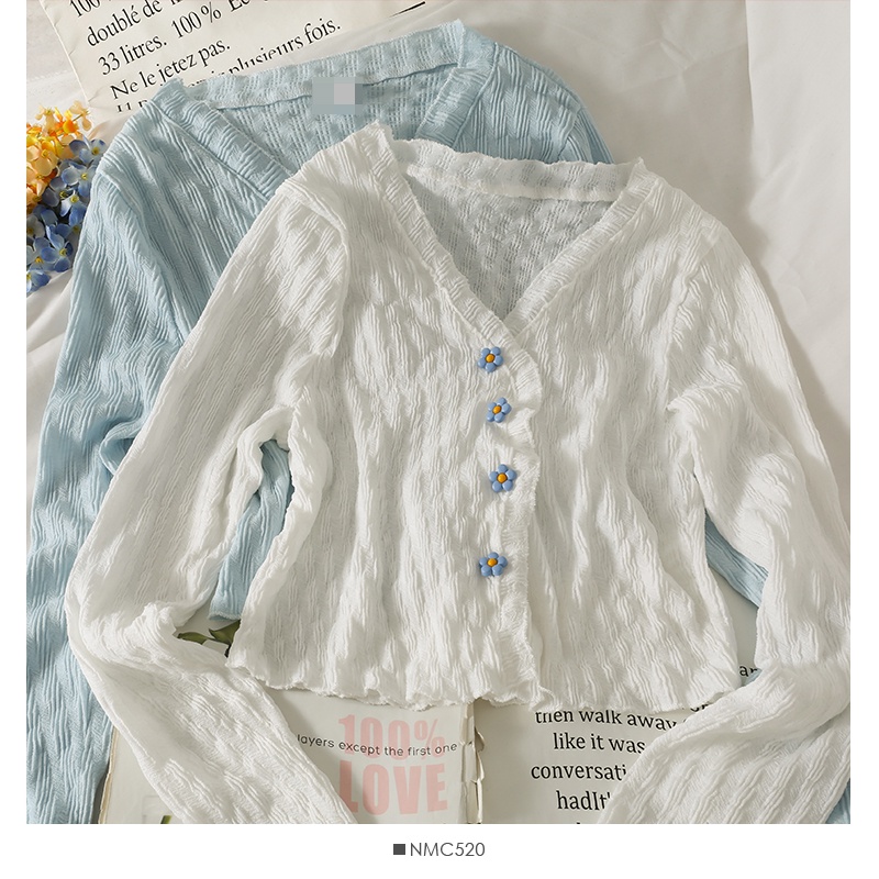 Áo sơ mi ba nút mỏng họa tiết hoa cổ thấp thời trang mùa thu cho nữ 2021 | BigBuy360 - bigbuy360.vn