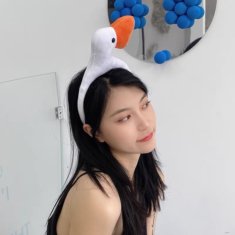 Băng Đô Cài Tóc Họa Tiết Chú Ngỗng Hoạt Hình Dễ Thương Vui Nhộn Cho Nữ