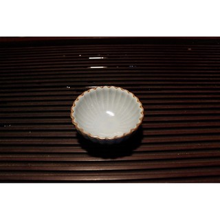 Chén sứ nhữ diêucao cấp