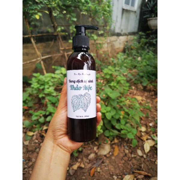 Dung dịch vệ sinh phụ nữ Thảo Mộc
