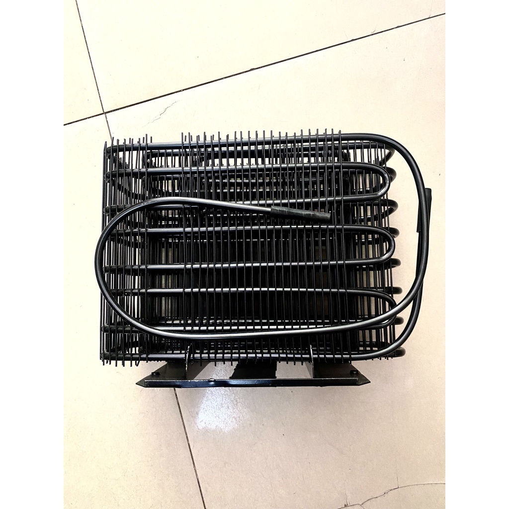 Dàn tản nhiệt tủ mát - Dàn nóng dạng cuộn bền đẹp