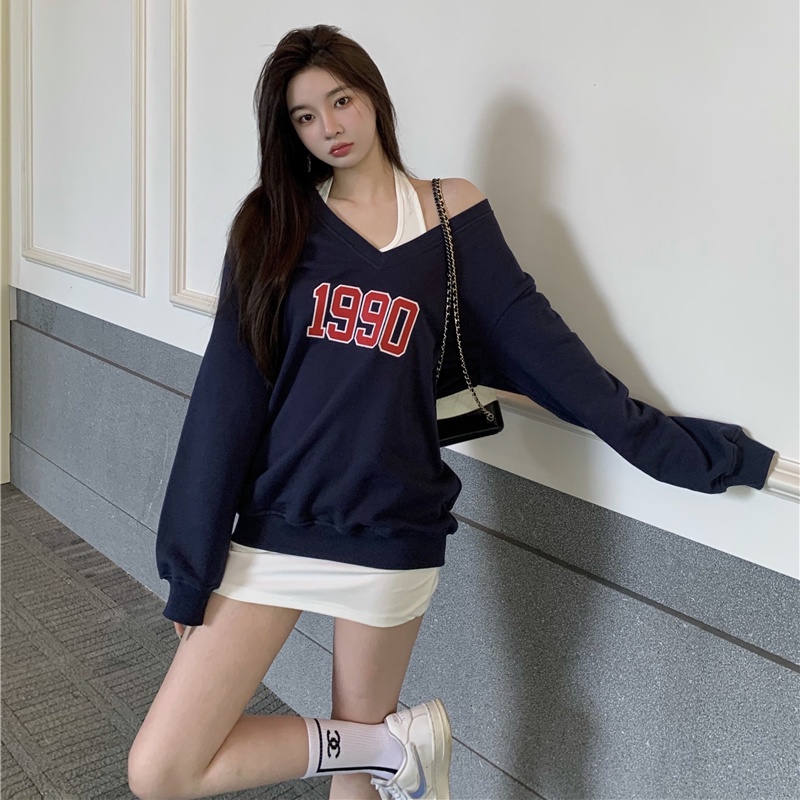 Set đồ COZOKC gồm áo len dáng rộng cổ chữ V và đầm ôm dáng phong cách Hàn Quốc thời trang cho nữ