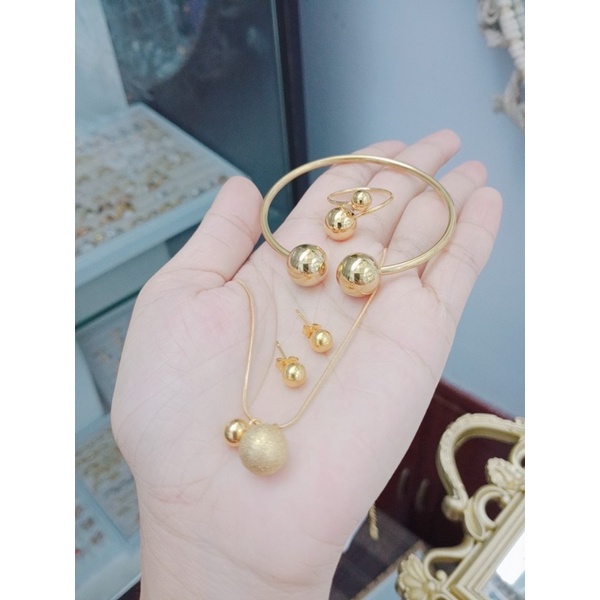 bộ trang sức bi titan mẫu tháng 6