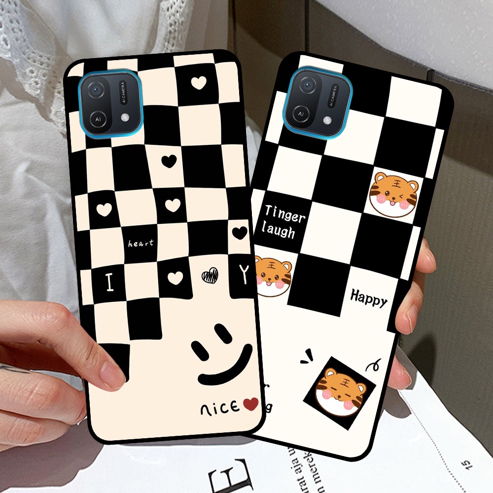 Ốp Oppo A16k in hình sọc caro, họa tiết đen trắng dễ thương
