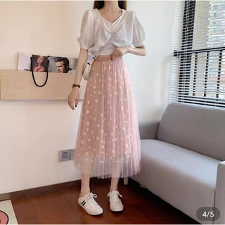 Chân váy công chúa hoa cúc (Ảnh/Video tự chụp)