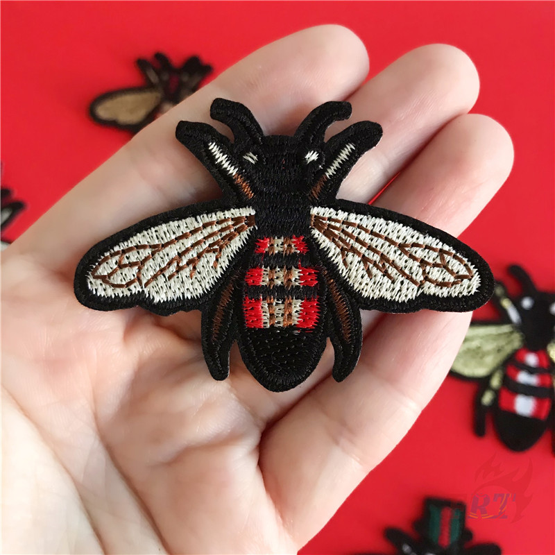 ♚ Thương Hiệu Thời Trang - Sticker Ủi Thêu Hình Con Ong ♚ 1 Sticker Ủi Thêu Hình Huy Hiệu
