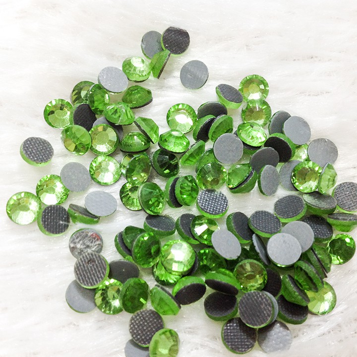 Đá xoàn ủi áo đính trang phục váy dài đầm size 5li hạt hong kong set 10 viên