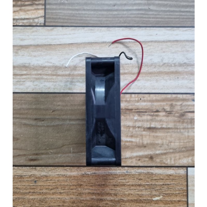 Quạt DC 24V  0.10A-0.18A  8cm (đã qua sử dụng)