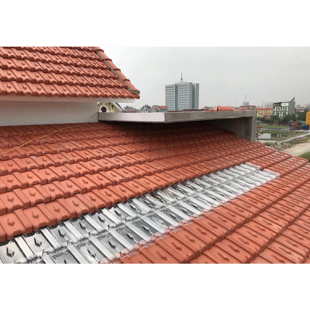 Ngói lấy sáng 22