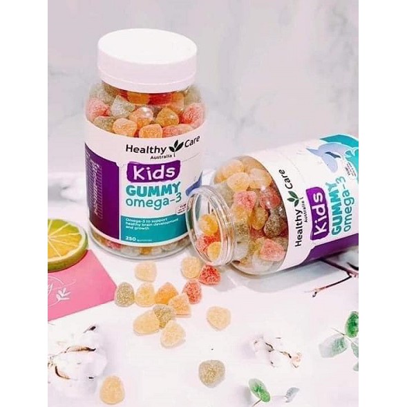 Kẹo dẻo bổ sung omega-3 cho trẻ 2 tuổi trở lên Kids Gummy Omega 3 hãng Healthy Care - Hộp 250 viên