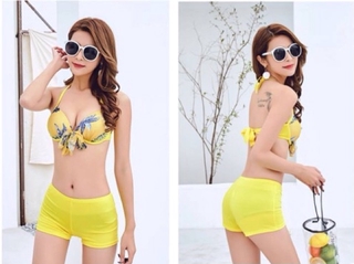 Bikini set 3_ hoạ tiết hoa rực rỡ