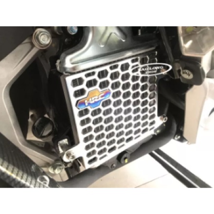 Che két nước Nhôm CNC màu bạc  tặng kèm Tem HRC Titan gắn xe máy Vario, Airblade 125, SH mode, Click.