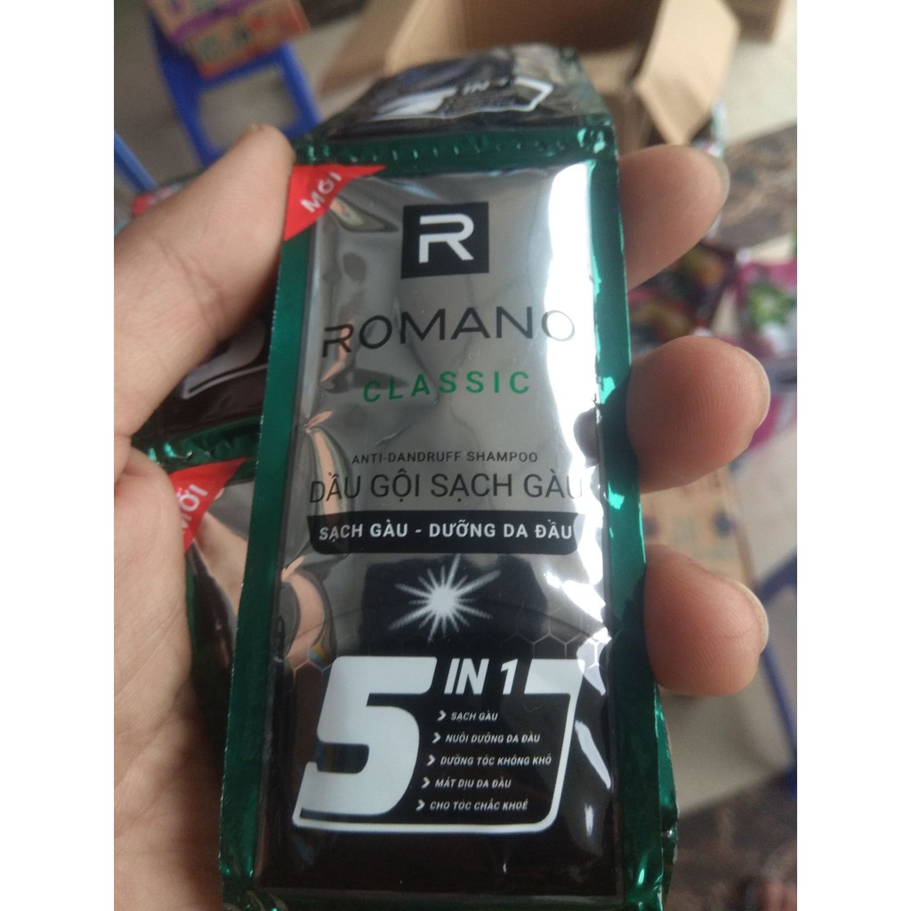 Dây 14 gói dầu gội đầu Romano Classic 14 gói x 5g