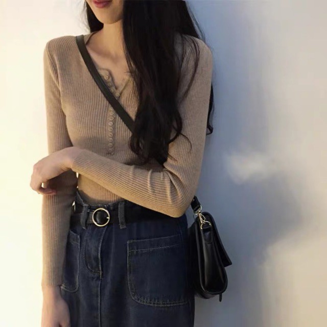 (Có sẵn) Áo len cúc ngực (kèm ảnh thật)