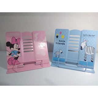 Bảng kê / giá đỡ kẹp sách giúp bé ngồi học đúng tư thế, tránh bị gù lưng và cận thị.