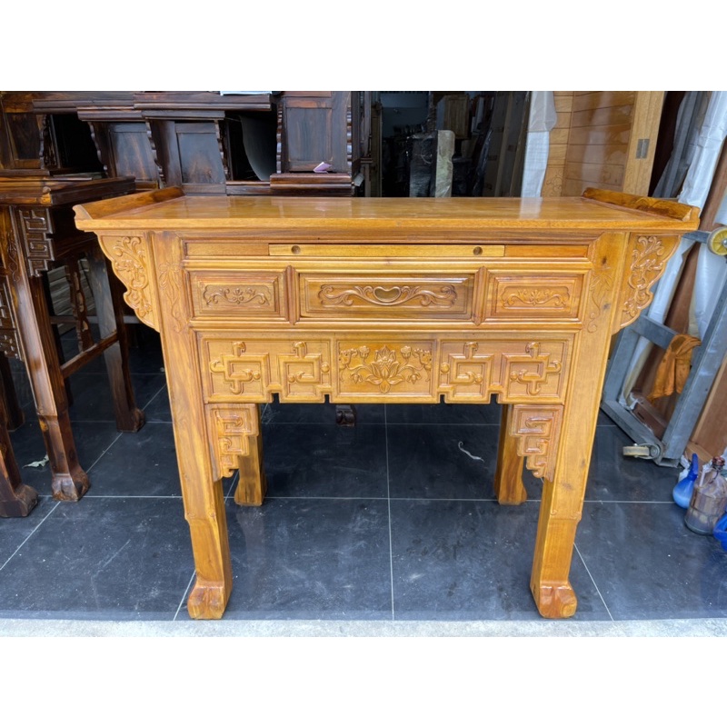 Bàn Cúng & Bàn Gia Tiên Gỗ Tràm Không Mắt Gỗ