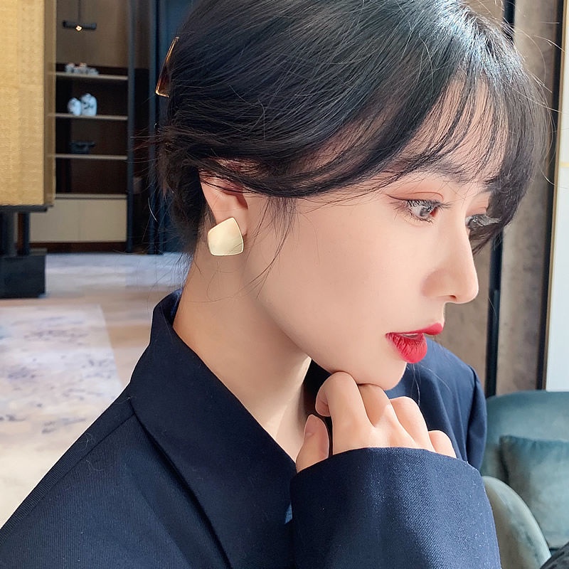 Bông Tai Hình Vuông Màu Vàng Phong Cách Châu Á Cổ Điển Thiết Kế Đơn Giản Mới