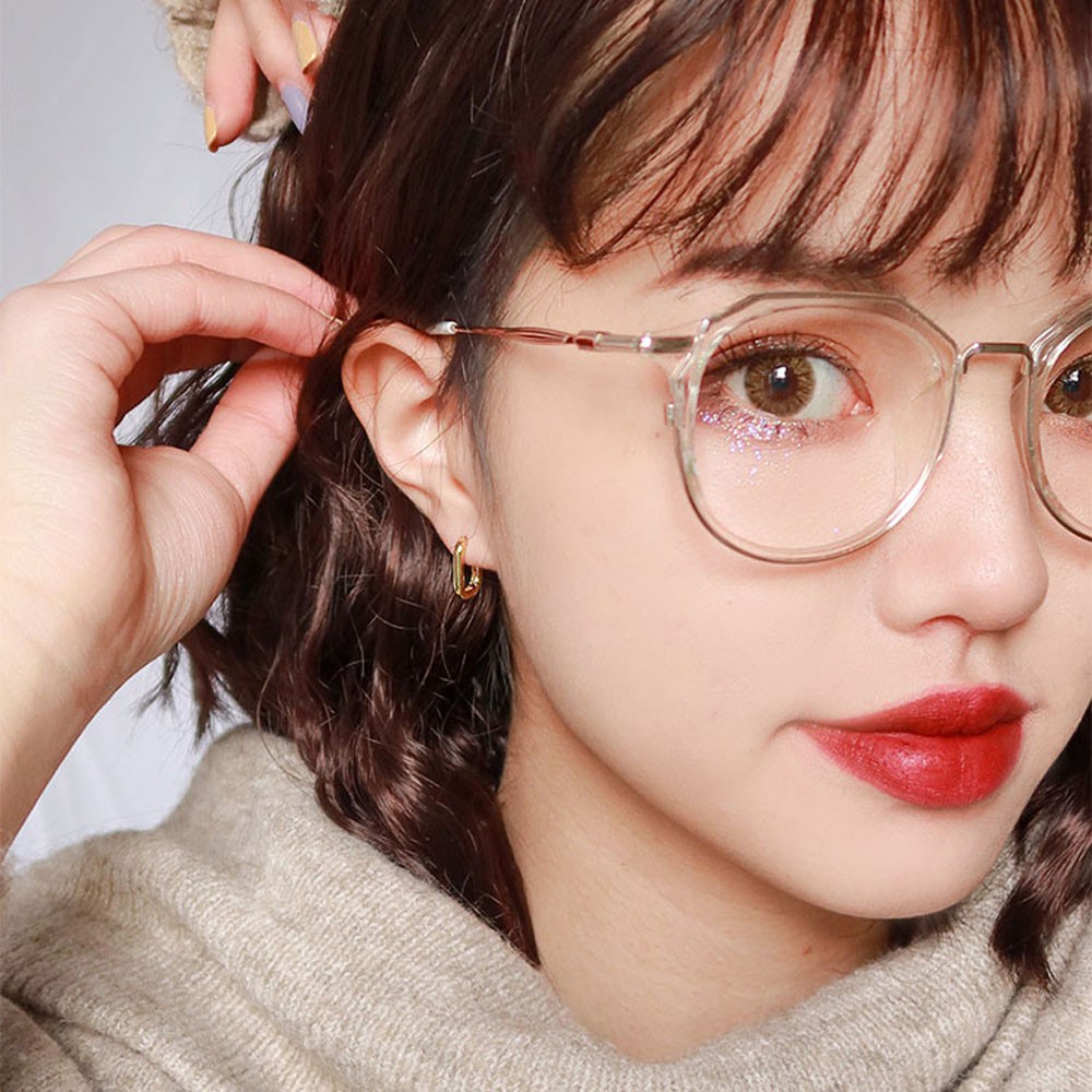 Khuyên Tai Nữ Trang Dáng Tròn Tạo Hình Độc Đáo