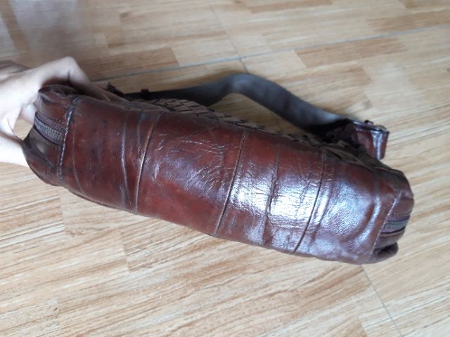 Túi đeo vai da thật đan