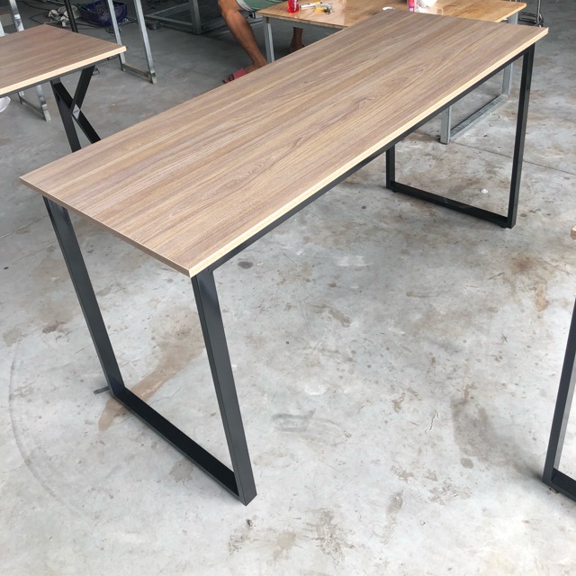 Bàn làm việc dài 1m5