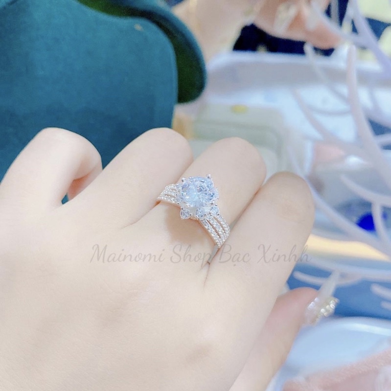 Nhẫn 3 hàng đá viền cong mềm đá hoa cao chuẩn bạc sang xịn Mainomi Shop Bạc Xinh