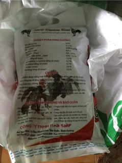 Cám gà đá vina sake 2kg