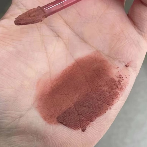 Son Môi PINIFEN Mềm Mịn Chống Thấm Nước Mướt Môi