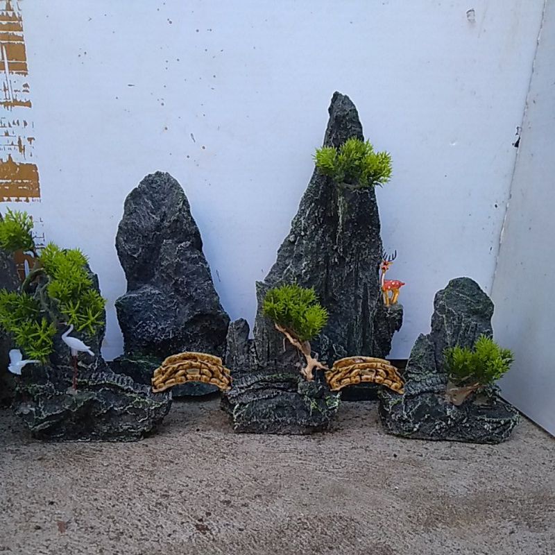 Núi đá bể cá-hòn non bộ mini