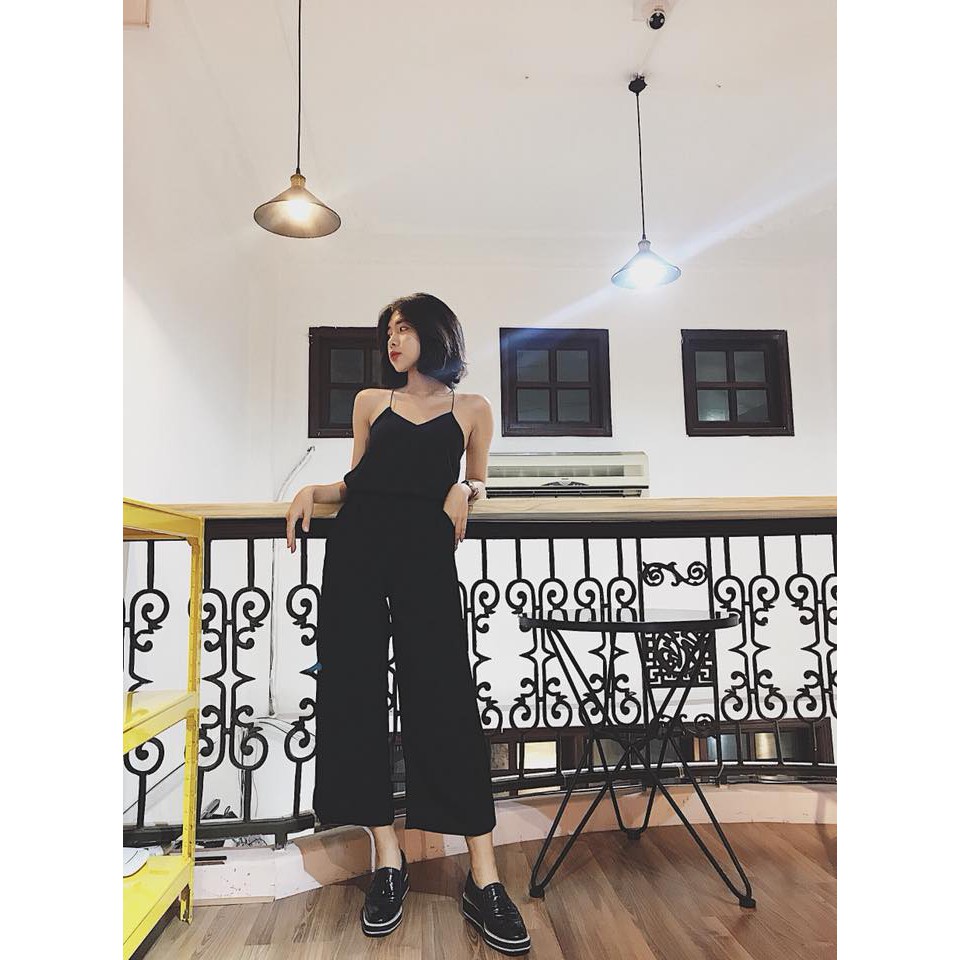 Set áo hở lưng + quần ống rộng - đen trơn