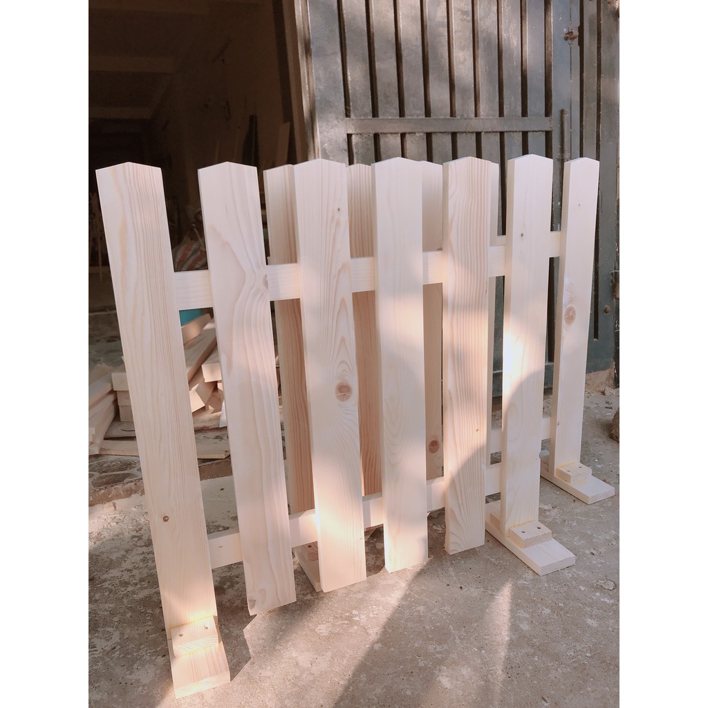 Hàng rào gỗ thông cao 80cm - tiện lợi, không cần khoan tường, di chuyển dễ dàng