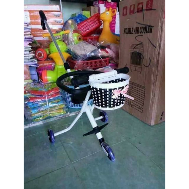 Xe đẩy 3 bánh siêu thị