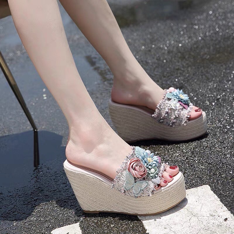 Dép đế xuồng cói quai tua rua đính hoa 11 cm, hàng cao cấp