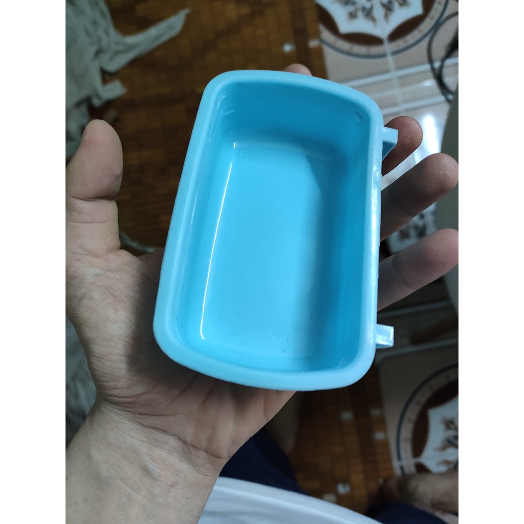 Khay đựng thức ăn cho hamster