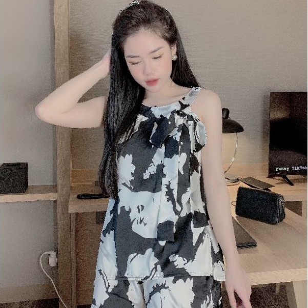 Đồ bộ nữ Vic's lụa Latin cao cấp, đồ ngủ hoạ tiết mặc nhà sang trọng L125 thời trang nữ pijama | BigBuy360 - bigbuy360.vn