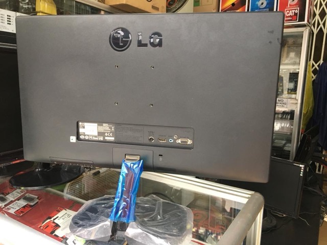 [Mã ELCL05 giảm 5% đơn 500K] Màn hình ips 24 icnh nguyên hộp full hd viền titan | BigBuy360 - bigbuy360.vn