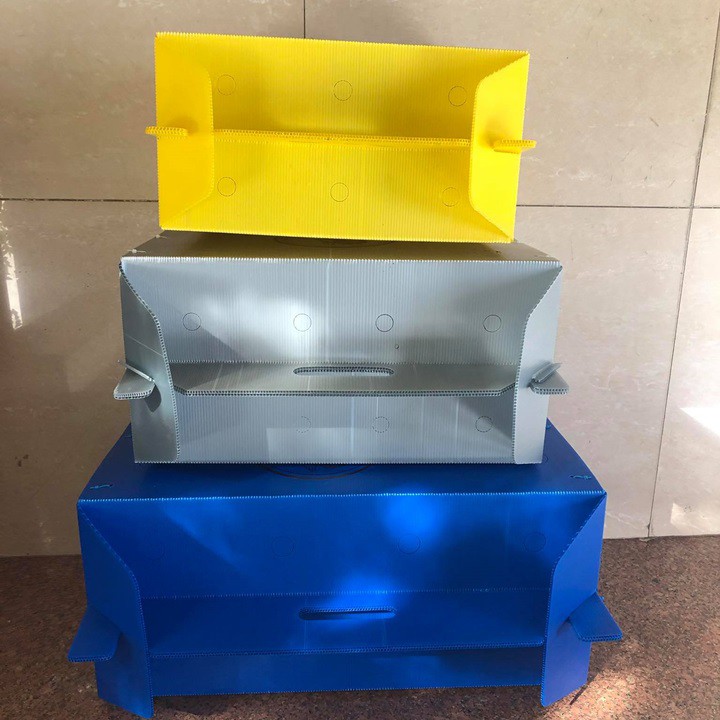 Thùng Cho Gà Ngủ Bằng Nhựa Dẻo Cao Cấp - Có 3 Kích Thước