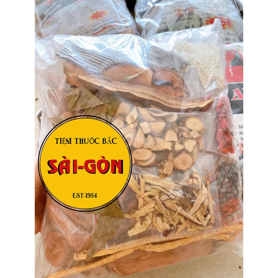 Amakong 1.5kg có sâm gồm 12 vị thảo dược