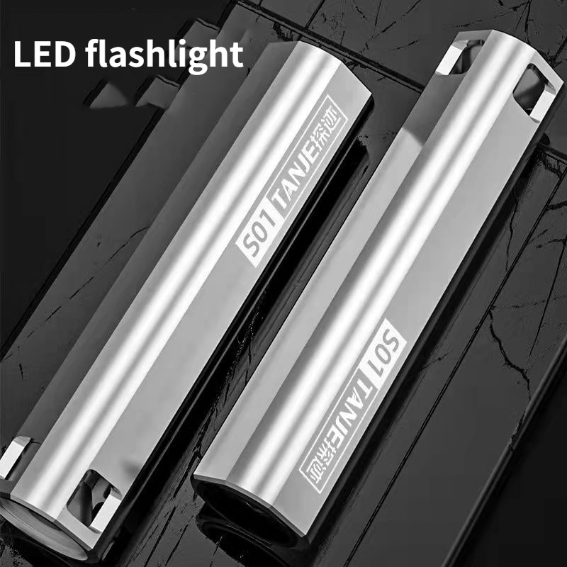 Đèn Pin LED Cầm Tay Sạc USB Ánh Sáng Mạnh Dùng Cho Trường Hợp Khẩn Cấp