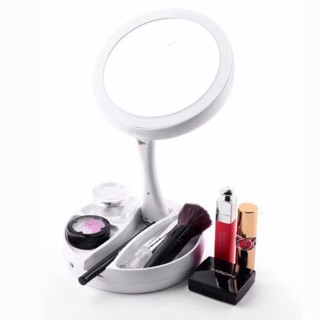 Gương trang điểm có đèn led