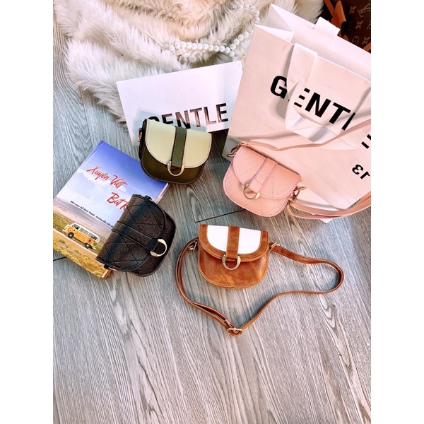Túi bầu tròn sang lắm nehh ảnh shop tự chụp luôn