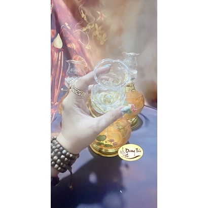 Đèn Dầu Đốt Đèn Hình Bầu In Sen Pha Lê Vàng Thờ Cúng - Chân Hợp Kim / Chân Đồng