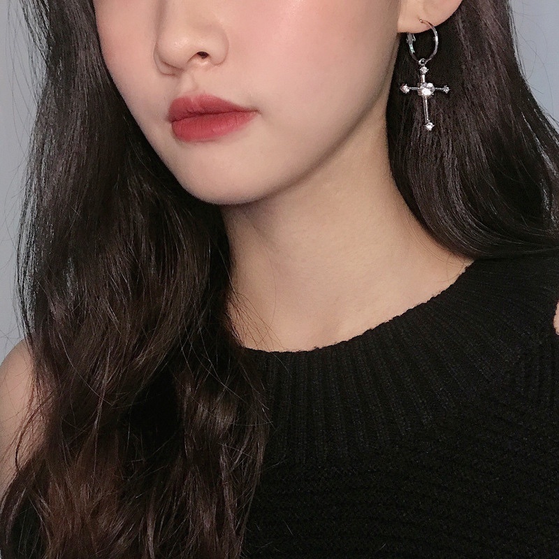 Khuyên Tai Hình Thánh Giá Đính Đá Đơn Giản Thời Trang Phong Cách hip hop Âu Mỹ
