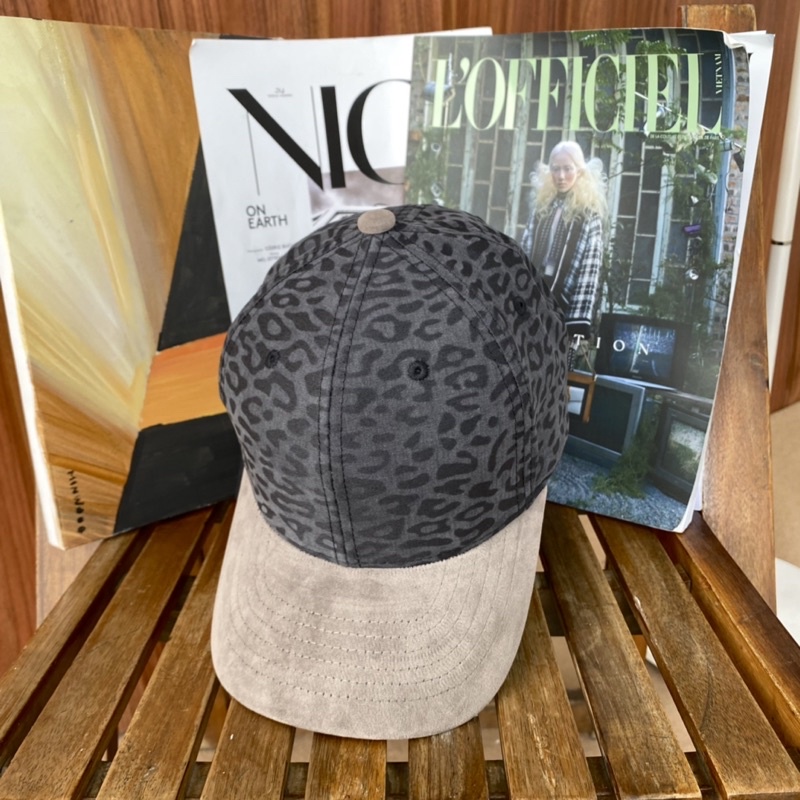 Nón kết Basic Leopard Skin