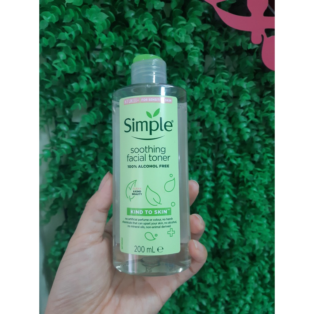 Nước hoa hồng Simple Soothing Facial Toner 100% Alcohol Free VETA STORE