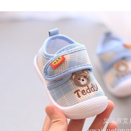 Giày tập đi cho bé trai bé gái hoạ tiết gấu Teddy đáng yêu từ 0-2 tuổi có kèn tít tít