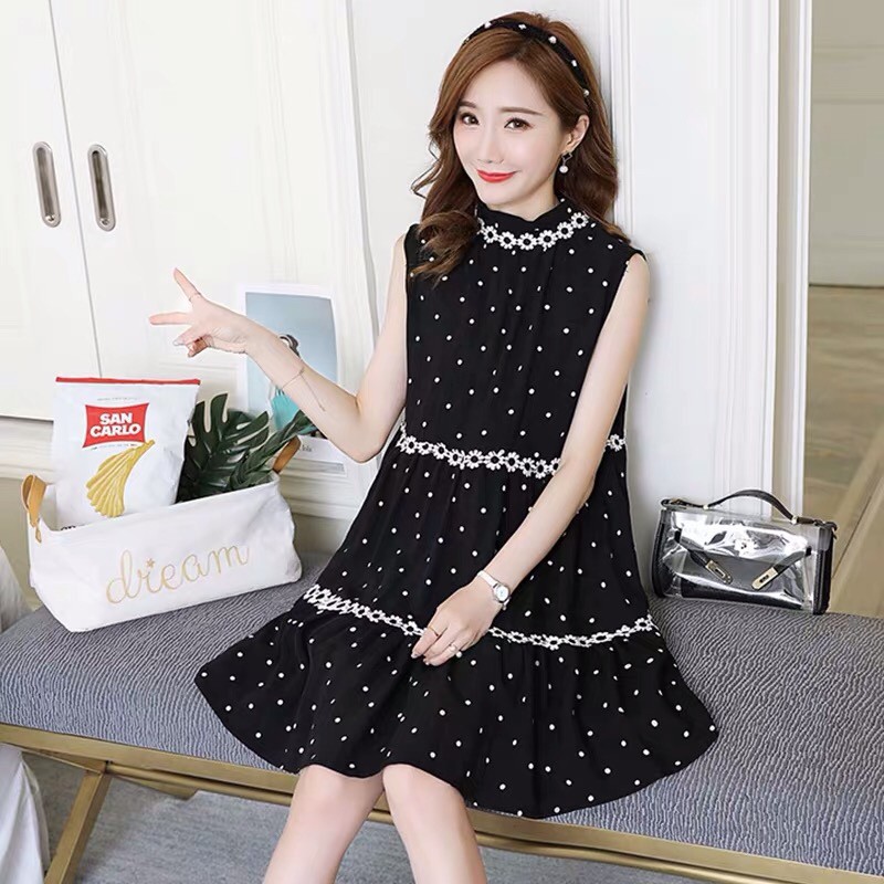 Đầm suông chấm bi phối hoa