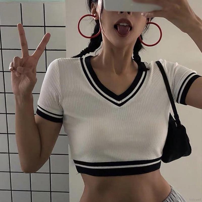 Áo Croptop Dệt Kim Tay Ngắn Thiết Kế Cổ Chữ V Nữ Tính | BigBuy360 - bigbuy360.vn