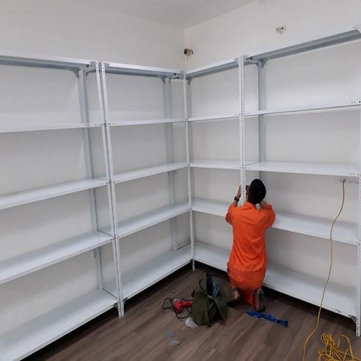 Kệ sắt v lỗ 5 tầng, cao 1,5m, dài 1,2m, rộng 30cm